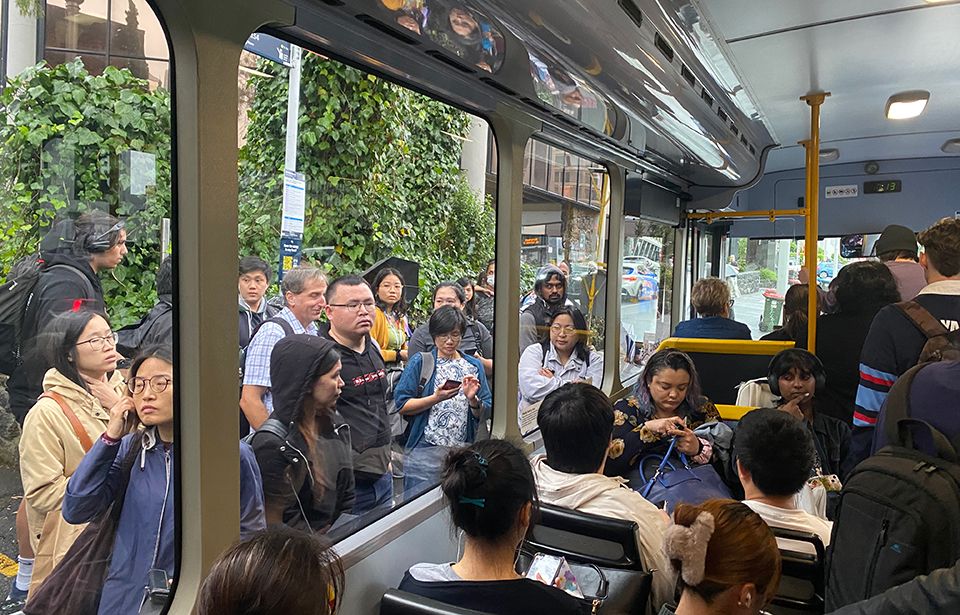 Rail closures worsen overcrowding for East Auckland commuters 