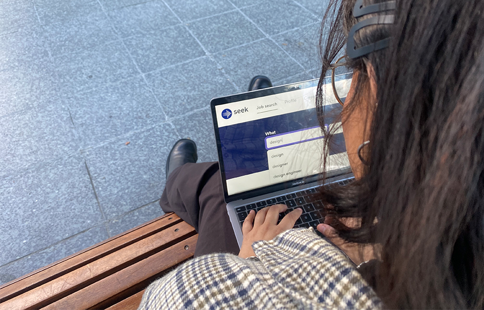 Ghost job listings haunt frustrated applicants