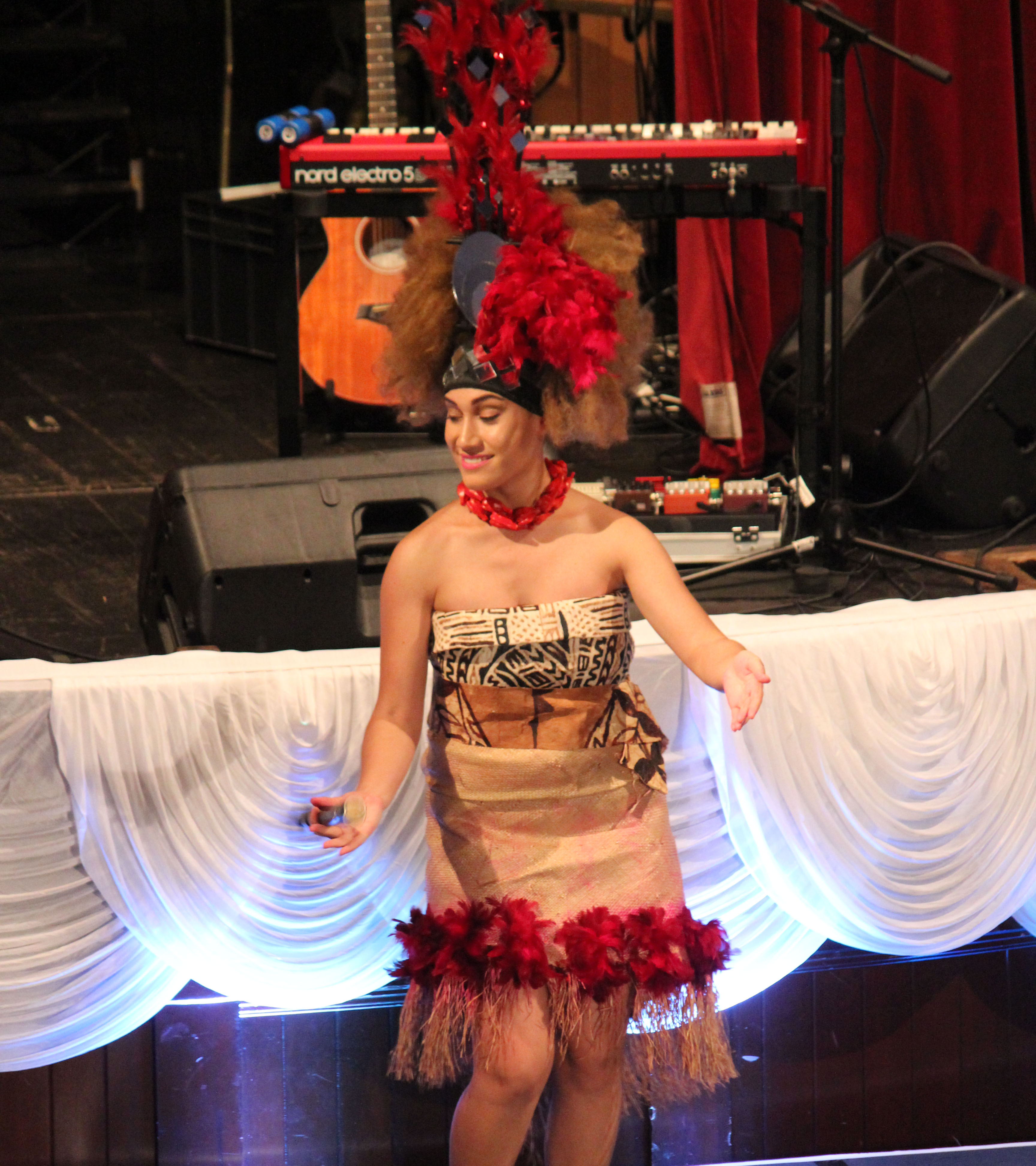 Samoan Dance close up
