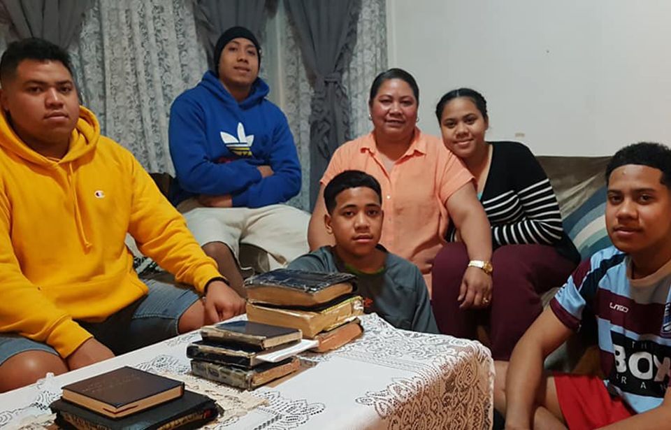 Tribunal overturns Immigration ruling Tongan family must leave