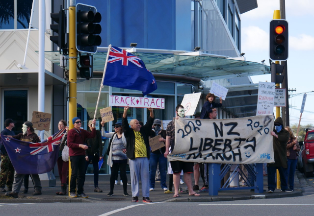 Anti-lockdown protests carry on in Whangarei